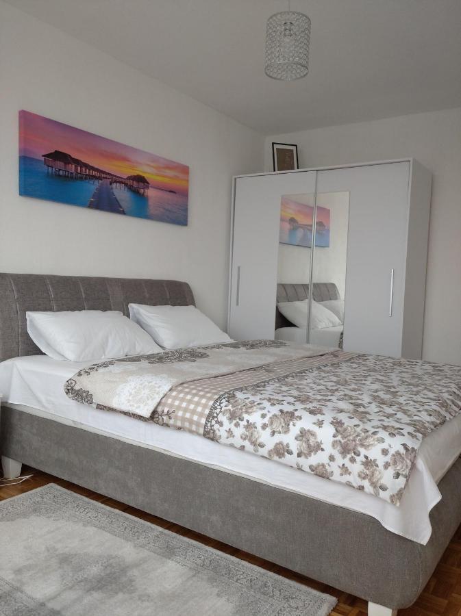 Apartman Nova Varos Banja Luka Exterior foto